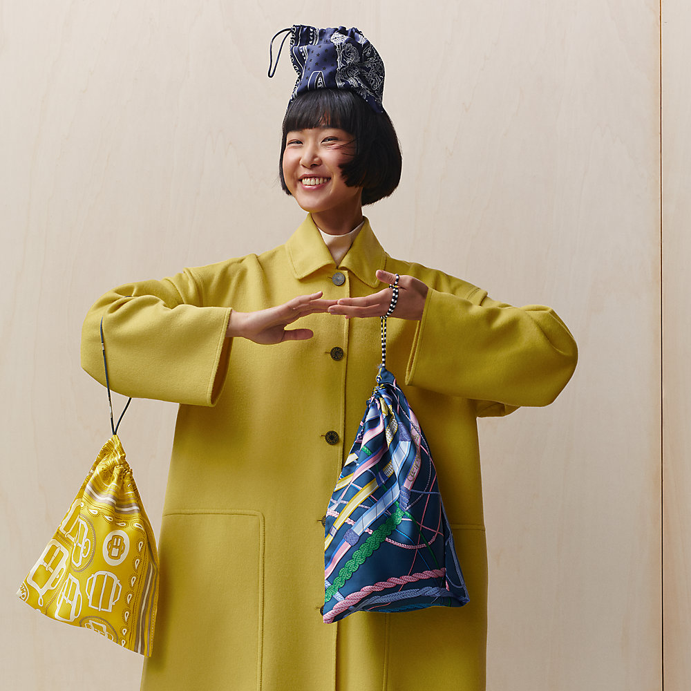 優雅な日常を彩る HERMES Pochons en soie ポーチセット pochons-en-soie--1106358 01-